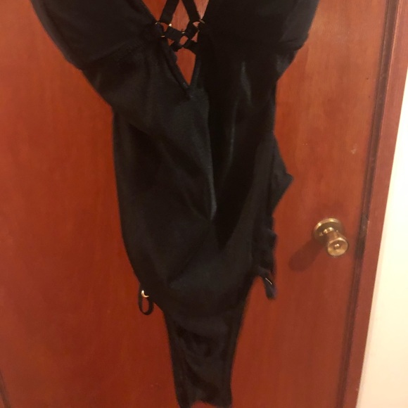 Body suit - Picture 3 of 4